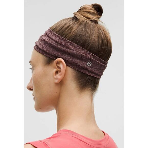 Lululemon Metal Vent Tech Seamless Wide Headband Deco Pink/Goodnight Plum - Picture 2 of 10